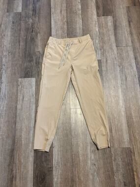 Birdie Bound Cuffed Athletic Golf Pants